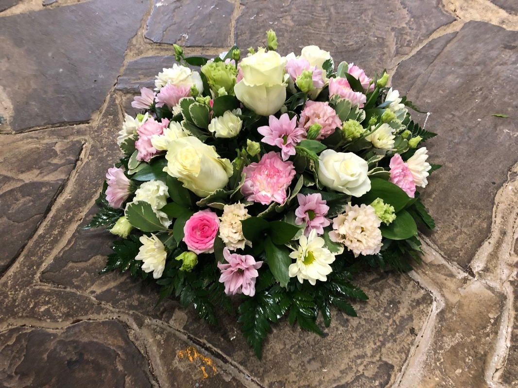 Pink & Cream Posy Pad